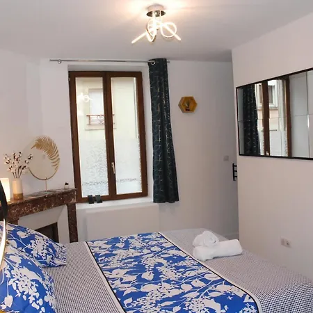 Apartment Avec Terrasse, Thermal, Parc Ste Marie