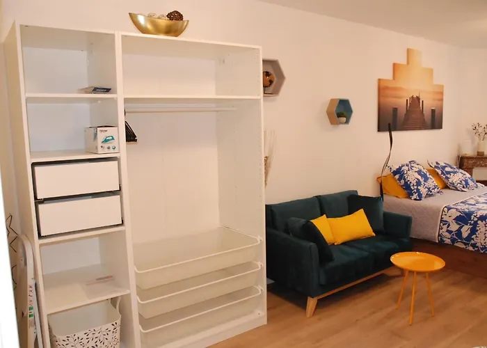 Avec Terrasse, Thermal, Parc Ste Marie * Нанси