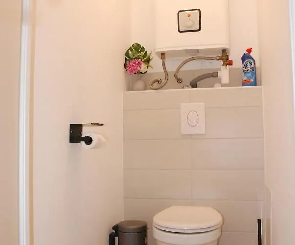 Avec Terrasse, Thermal, Parc Ste Marie * Нанси